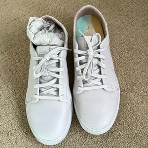 OluKai women’s sneakers. NWT. Size 8.5. Mist grey.